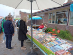 16. Veel bezoekers, ook kopers
